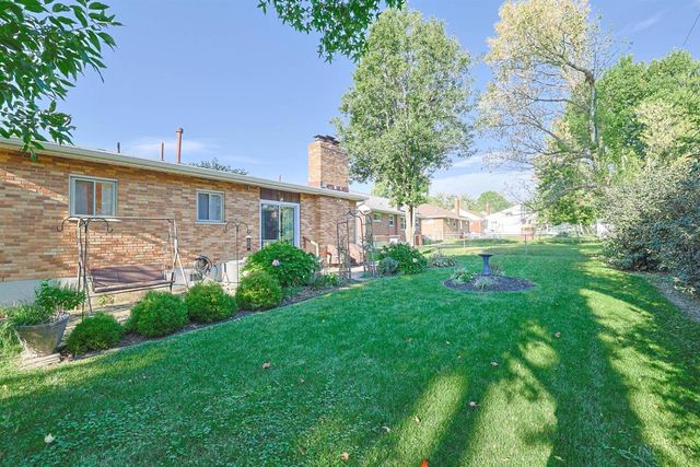 181 Ireland Avenue, Greenhills, OH 45218