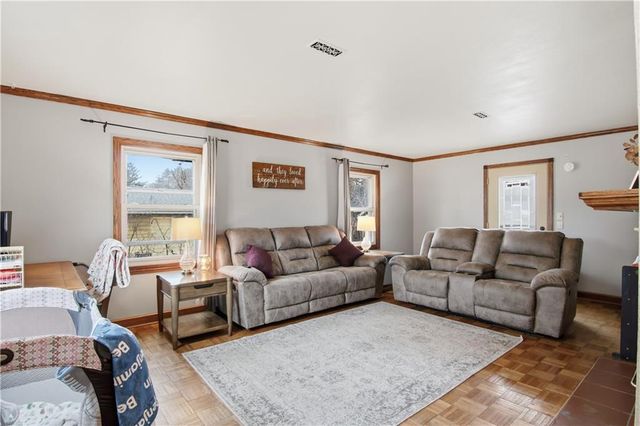 3210 Midway Street, Eau Claire, WI 54703