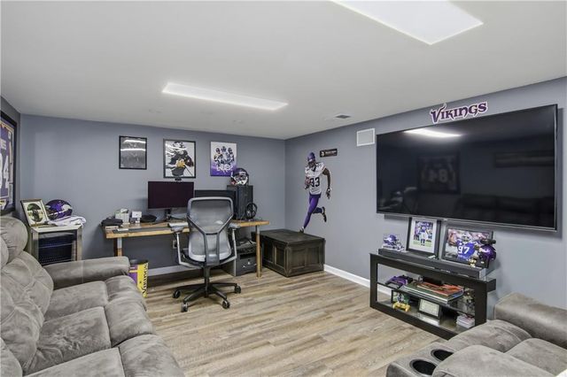 3210 Midway Street, Eau Claire, WI 54703