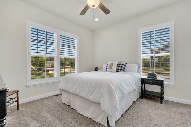 13620 Kettering Parkway, Lemont, IL 60439