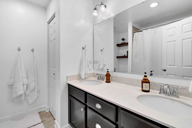 13620 Kettering Parkway, Lemont, IL 60439