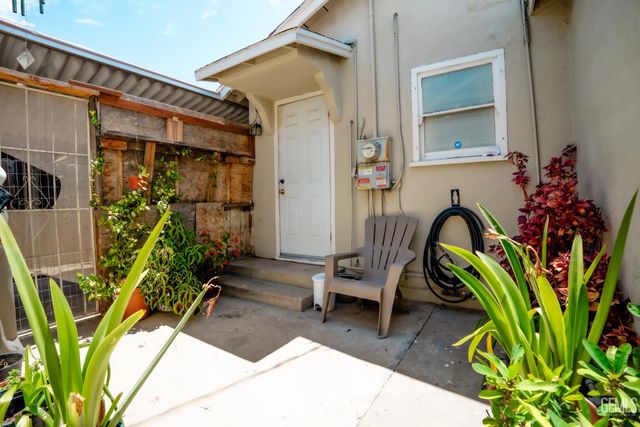 424 Wilson Avenue, Bakersfield, CA 93308