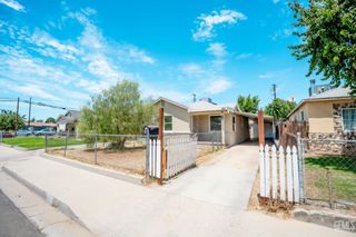 424 Wilson Avenue, Bakersfield, CA 93308