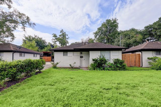220 Caplin Street, Houston, TX 77022