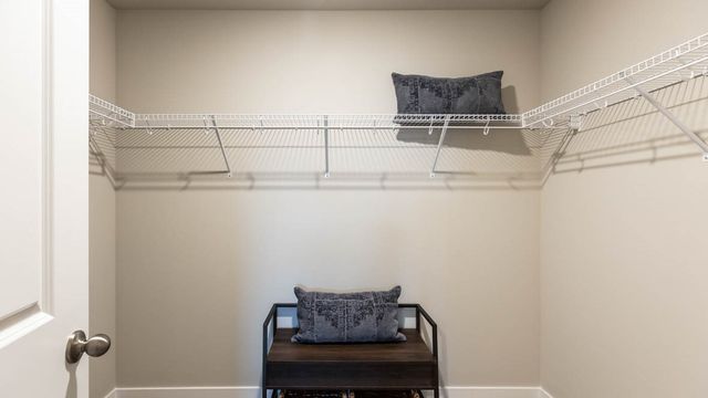 2810 Mary Drive, Hiawatha, IA 52233