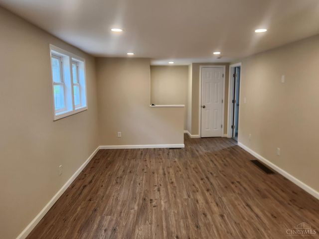 660 Main Street, Batavia, OH 45103