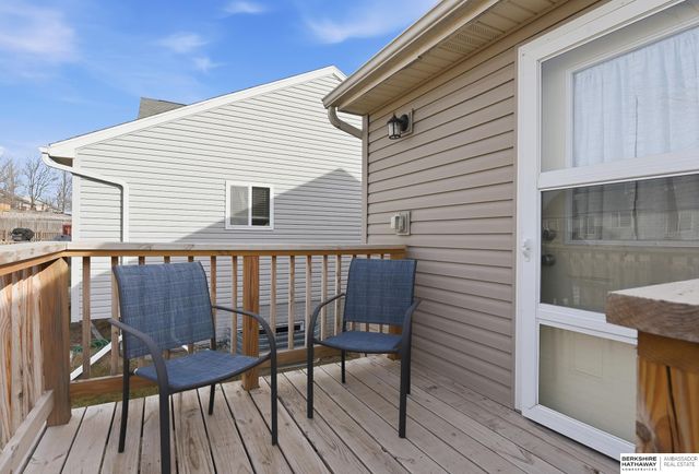 6958 N 88th Avenue, Omaha, NE 68122