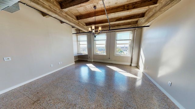 221 W Lancaster Avenue 10011, Fort Worth, TX 76102