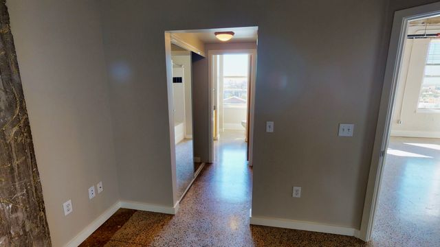 221 W Lancaster Avenue 10011, Fort Worth, TX 76102