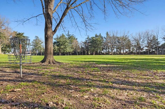 1023 Santa Barbara Way, Yuba City, CA 95991