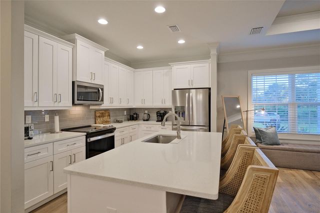 6112 LENAPE LANE, North Port, FL 34291