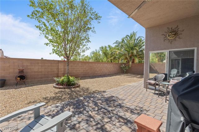 10596 Refugio Street, Las Vegas, NV 89141
