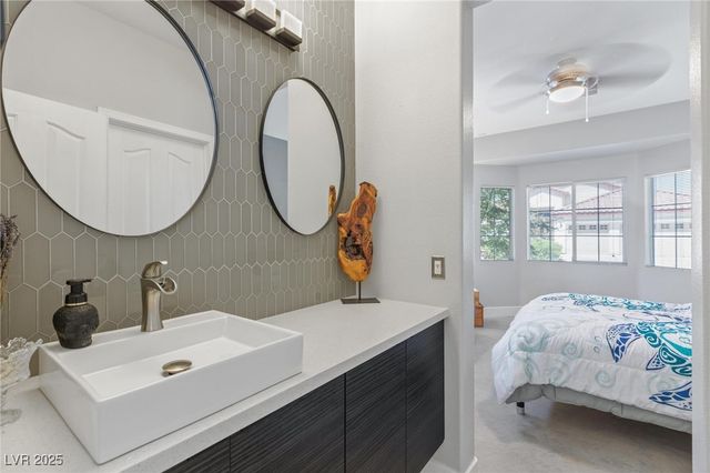 10596 Refugio Street, Las Vegas, NV 89141