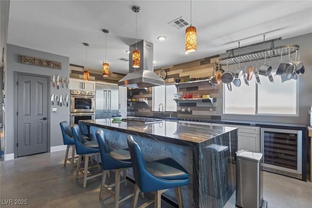 10596 Refugio Street, Las Vegas, NV 89141