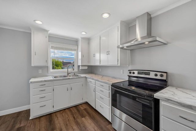 2633 N 20th STREET, Sheboygan, WI 53083
