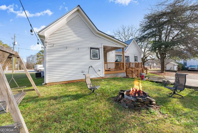 6216 Highway 52, Gillsville, GA 30543