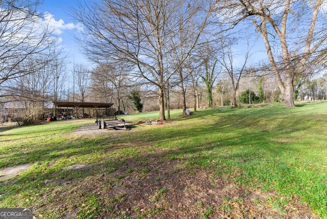 6216 Highway 52, Gillsville, GA 30543