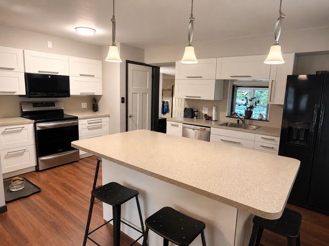 1238 Francisco Road, Columbus, OH 43220