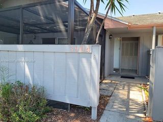 3904 NW Cinnamon Tree Cir, Jensen Beach, FL 34957