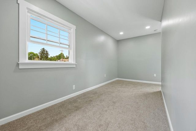 3528 N 87th STREET, Milwaukee, WI 53222