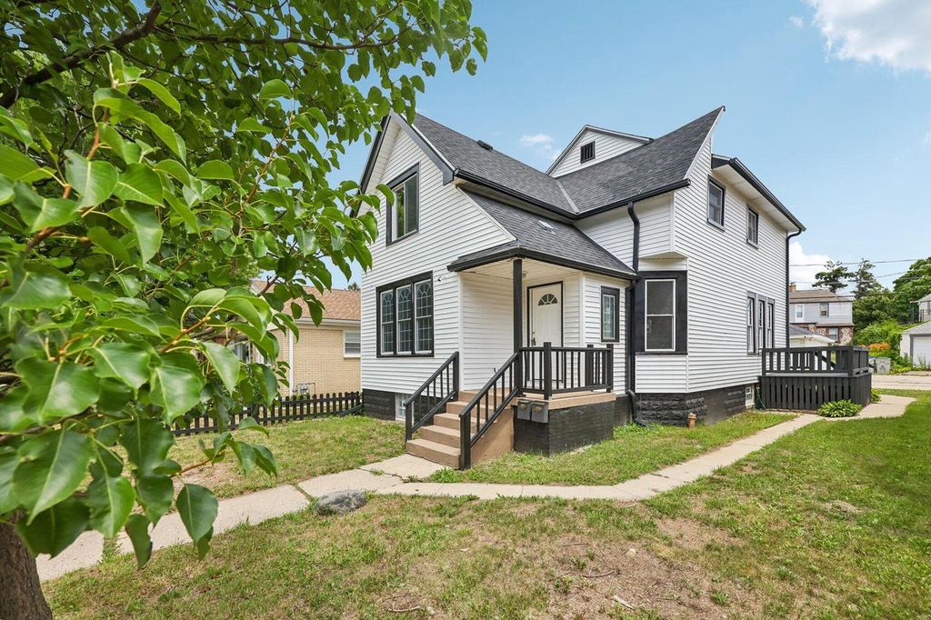 3528 N 87th STREET, Milwaukee, WI 53222