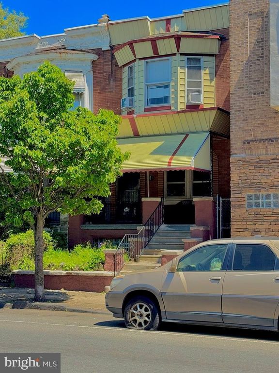 707 S 52ND ST, Philadelphia, PA 19143