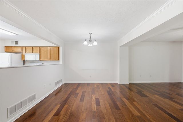 402 Berrington Ct, Bethel Park, PA 15102