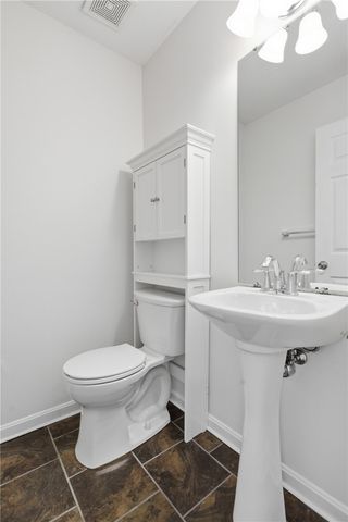 402 Berrington Ct, Bethel Park, PA 15102
