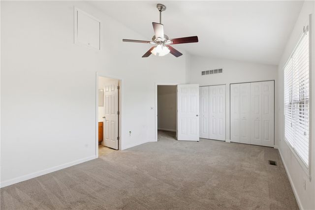 402 Berrington Ct, Bethel Park, PA 15102