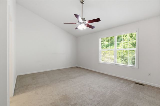 402 Berrington Ct, Bethel Park, PA 15102