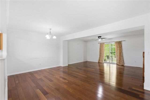 402 Berrington Ct, Bethel Park, PA 15102