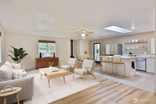 4180 Welcome Road, Langley, WA 98260