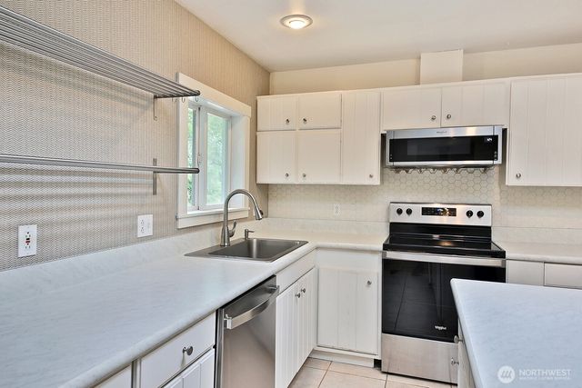 4180 Welcome Road, Langley, WA 98260
