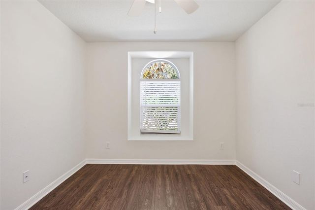 9827 WHITE BARN WAY, Riverview, FL 33569