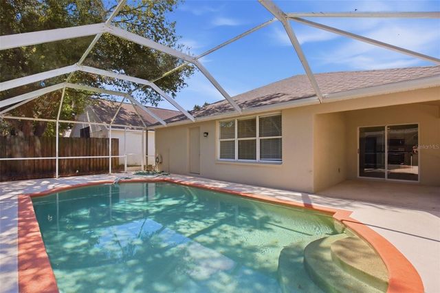 9827 WHITE BARN WAY, Riverview, FL 33569