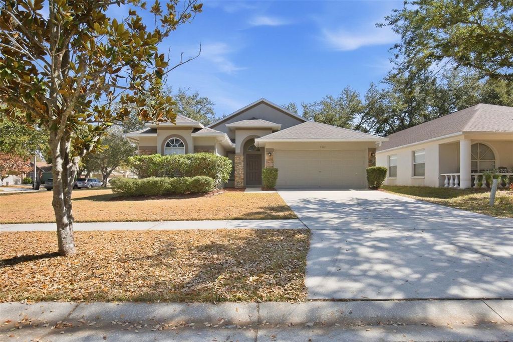 9827 WHITE BARN WAY, Riverview, FL 33569