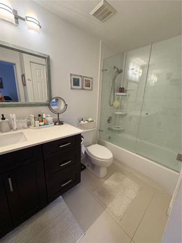 6340 NW 114th Ave 123, Doral, FL 33178