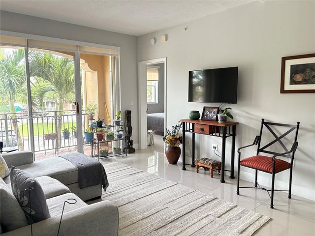 6340 NW 114th Ave 123, Doral, FL 33178