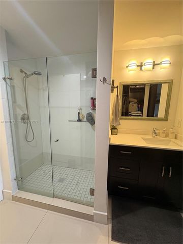 6340 NW 114th Ave 123, Doral, FL 33178