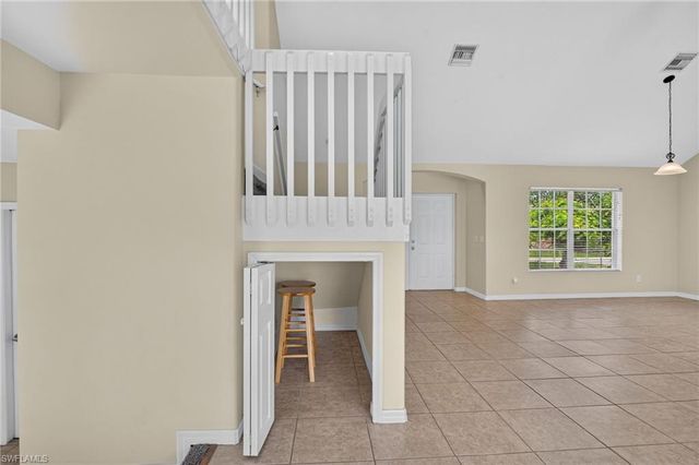 523 25th LN, Cape Coral, FL 33904