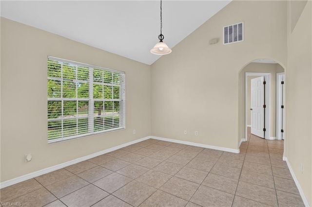 523 25th LN, Cape Coral, FL 33904