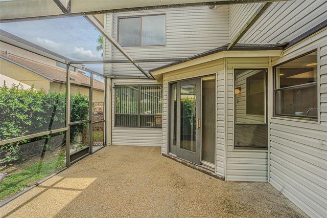 16116 GARDENDALE DRIVE, Tampa, FL 33624