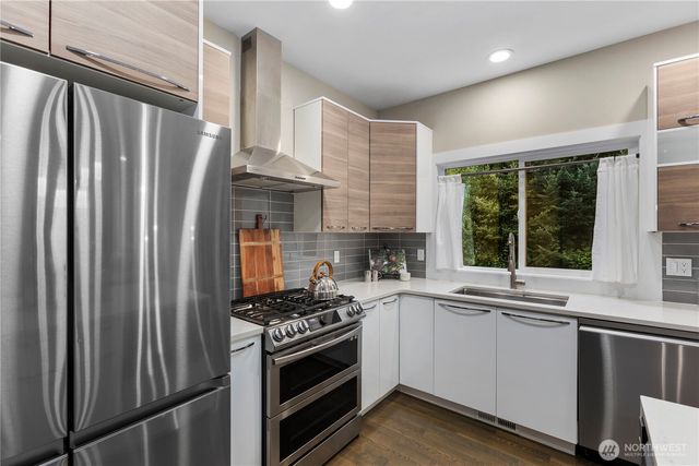 11508 SE 83rd Street, Newcastle, WA 98056