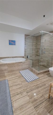 15901 COLLINS Avenue 2603, Sunny Isles Beach, FL 33160