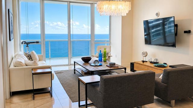 15901 COLLINS Avenue 2603, Sunny Isles Beach, FL 33160