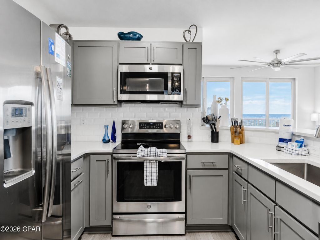 Image 11 of property listing at 15928 Front Beach Road 3-2112, Panama City Beach, FL 32413