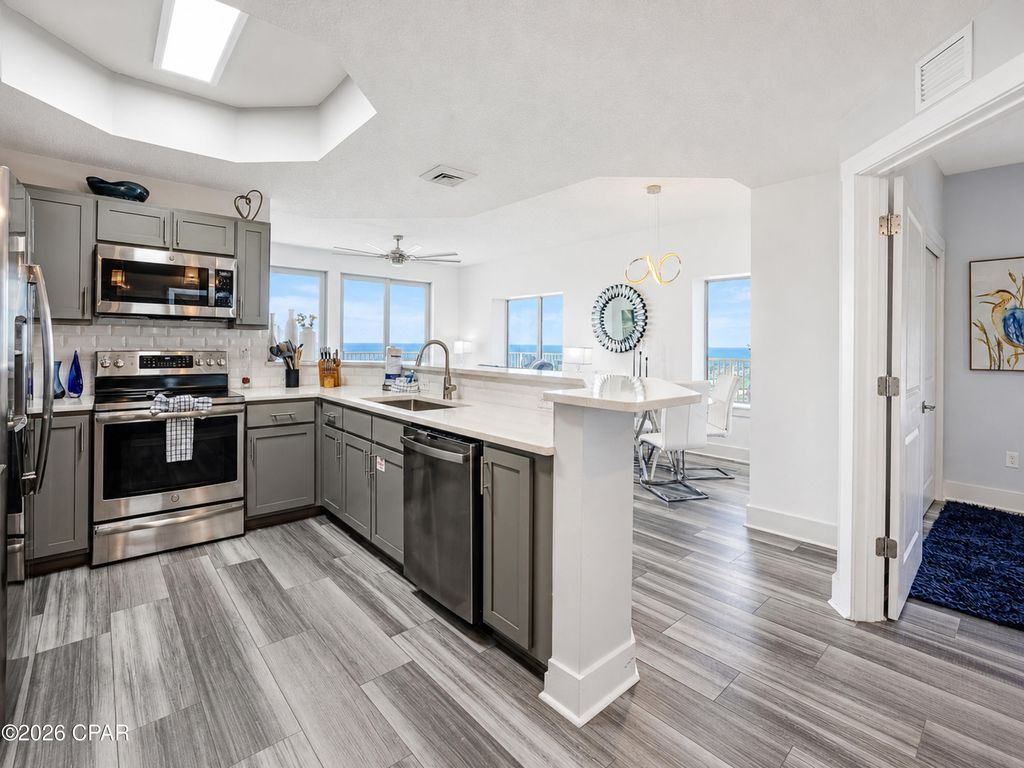 Image 8 of property listing at 15928 Front Beach Road 3-2112, Panama City Beach, FL 32413