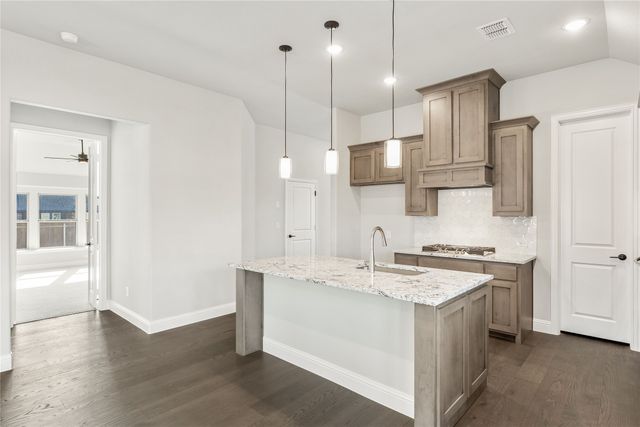 9 Grouse Circle, Sanger, TX 76266