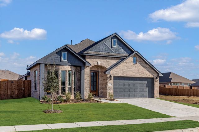 9 Grouse Circle, Sanger, TX 76266