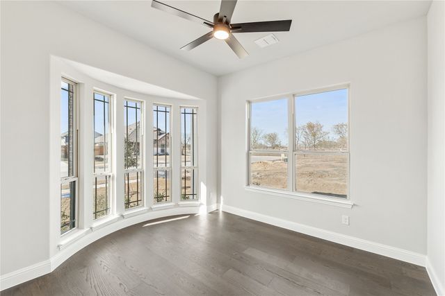 9 Grouse Circle, Sanger, TX 76266